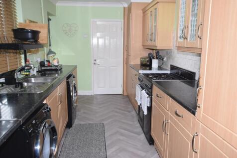 Elm Gardens, Cleethorpes photo 4