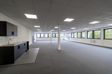 Distribution Warehouse to rent Image 3