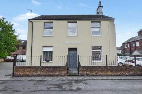 Leeds, LS26 - property photo