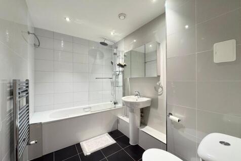 Charcot Road, Hitherwood Court, NW9 photo 4
