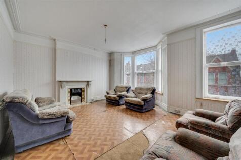 Daniels_Harlesden Gardens NW10 _031.jpg