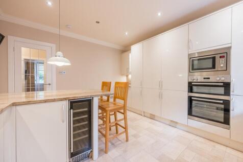 Balvicar Drive, Glasgow, G42 photo 5