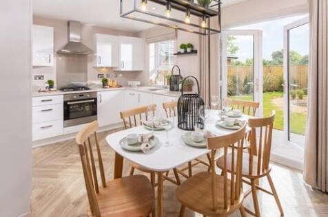 Kitchen / Dining