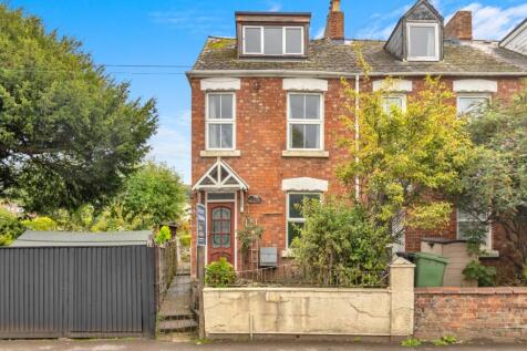 Stroud, GL5 - property photo