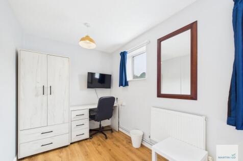 CAM03394G0-PR0355...