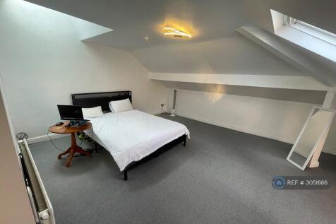 Stretford, Manchester, M32 photo 4