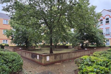 Aaron Hill, E6 for Sale by Barrain London Estate A