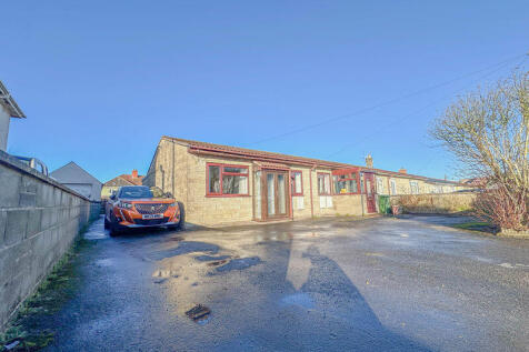 Shepton Mallet, BA4 - property photo