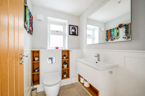 Downstairs Cloakroom