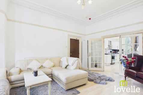 Hotel for sale Image 8