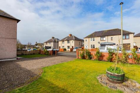 18 Brook Street Strathaven ML10 6NG-42.jpg