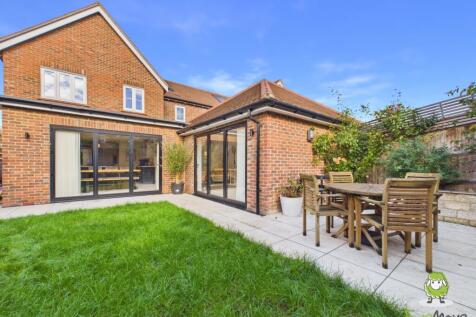 EweMove Estate Agents Basingstoke