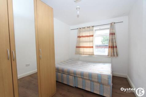 Uppingham Avenue, Stanmore, HA7 photo 4