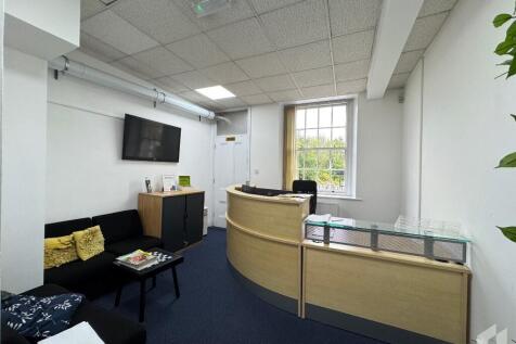 Office to rent Image 9