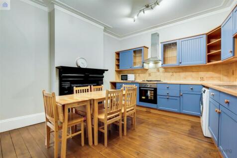 3_Kitchen-Dining Room-1.jpg