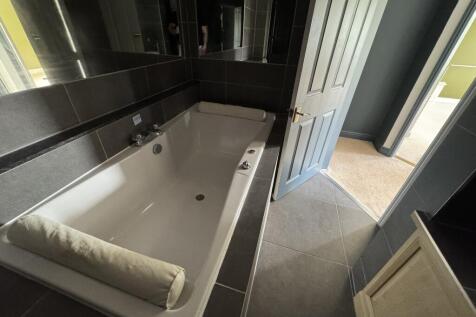 Photo 06-07-2025  12 13 19 T202507061437.jpg