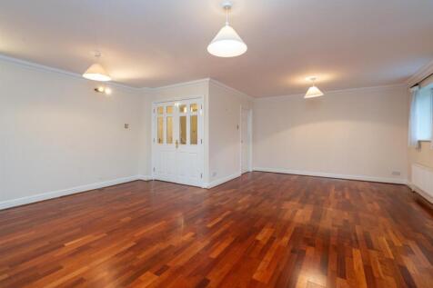 10-Marlborough-House-5555.jpg