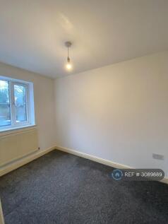 Irwell Lane, Runcorn, WA7 photo 4