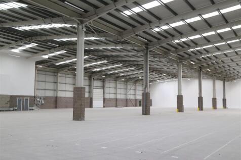 Distribution Warehouse to rent Image 3