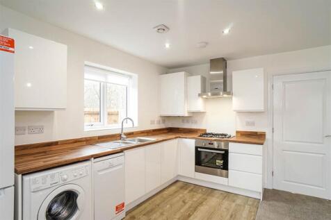 2 bedroom Terraced Bungalow in Ulverston Drive,Skelmersdale photo 4