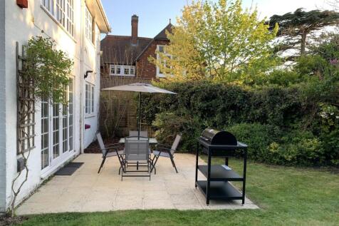 Garden-2.jpg