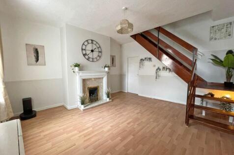 Whitehead Street, Milnrow photo 3