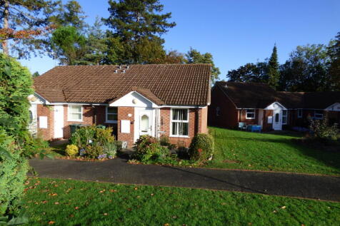 2-bed terraced on Ranelagh Road, Malvern, Worcestershire, WR14 1EL, £900/mo