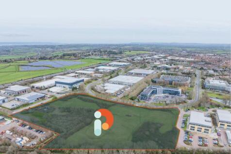 Hempton-Court_Aerial.jpg