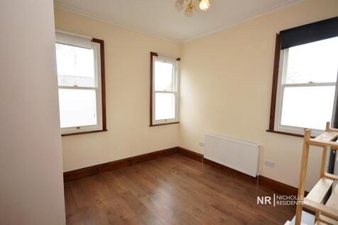 Worple Road, Epsom, Surrey. KT18 photo 4