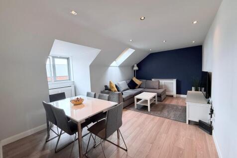 Highland Court, Nottingham, NG5 1GR photo 3