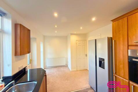 Lupin Avenue, Farnworth, Bolton photo 5