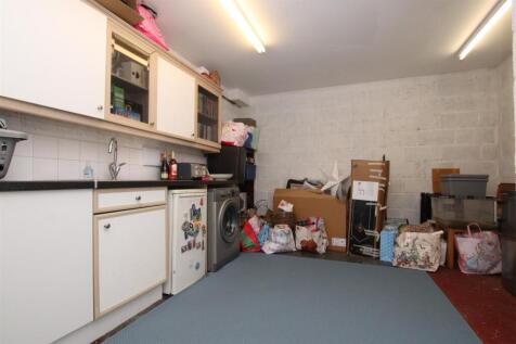 Utility Room.JPG