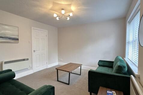 The Old Market, Yarm, TS15 9BX photo 4