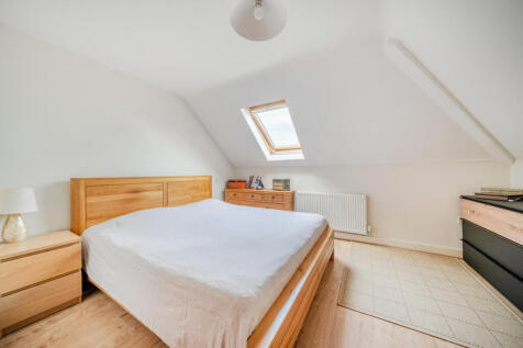 1381709-7-6915f1c...