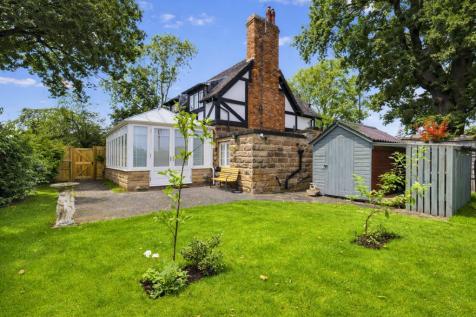 Tranquil Rear Garden