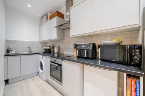 Rymer Street, London, SE24 photo 5