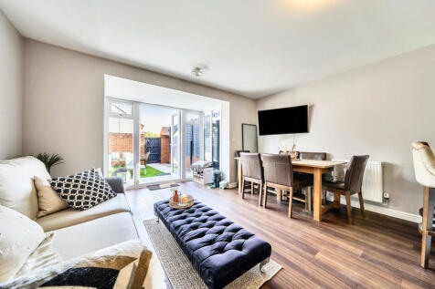Kitchen / Dining / Family Room
