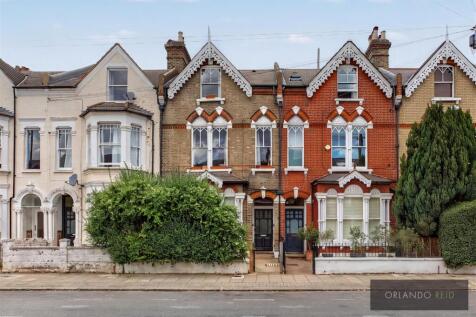 Flat C, 198  Broomwood Road SW11 6JY-12.jpg