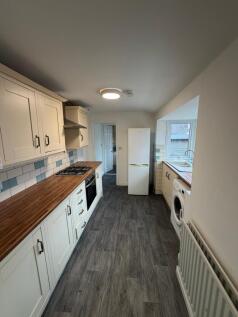 WhatsApp Image 2025-12-04 at 12.04.13