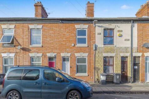 32 Carlisle Street, Dane Hills, Leicester LE3 6AF