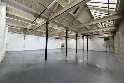 Light Industrial to rent Image 2