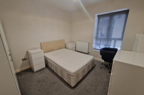 Hatters Court, LU1 photo 5