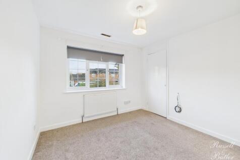 Redshaw Close, Buckingham, MK18  photo 4
