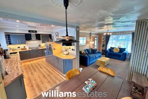 Kitchen/ Diner