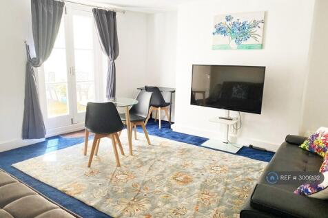 Living Room: 3 Seater Sofa, Dining Table Seats 3-4