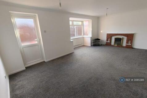 Farmhouse Road, Sinfin, Derby, DE24 photo 3