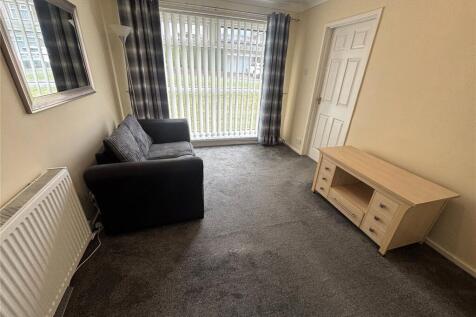 Middleham Road, Newton Hall, Durham, County Durham, DH1 photo 3