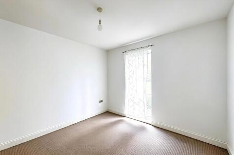 Flat 8 Tristan Co...