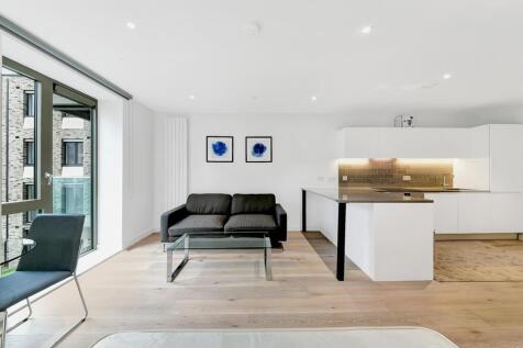 London, E16 - property photo