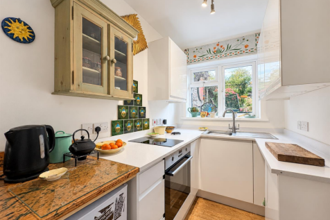 KITCHEN.png